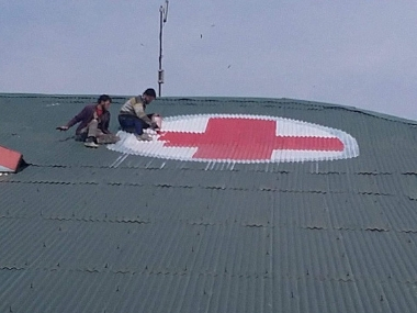 J&K govt hospitals directed to paint Red Cross signs on rooftops amid rising tension between India and Pakistan J&K govt hospitals directed to paint Red Cross signs on rooftops amid rising tension between India and Pakistan