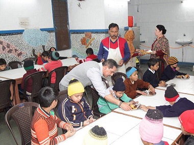 In Facebook post, Robert Vadra says will 'dedicate larger role in serving people', denies reports of him joining politics In Facebook post, Robert Vadra says will 'dedicate larger role in serving people', denies reports of him joining politics