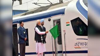 Day after inaugural run, Vande Bharat Express stops on tracks; Railways claims 'cattle runover', reports say technical snag