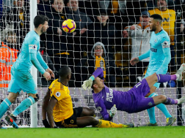 Premier League: Martin Dubravka's howler gifts Wolves late draw as relegation-threatened Newcastle United struggle Premier League: Martin Dubravka's howler gifts Wolves late draw as relegation-threatened Newcastle United struggle