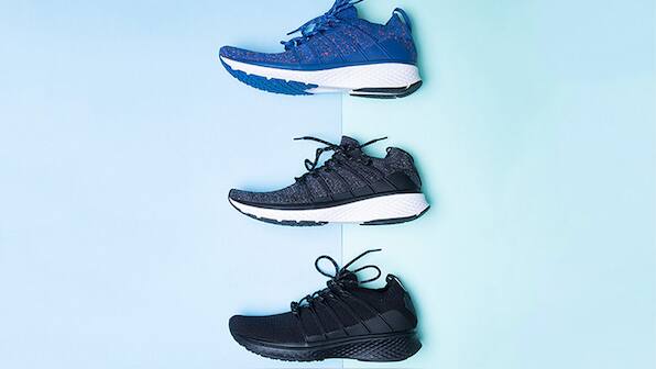 Best non marking badminton shoes