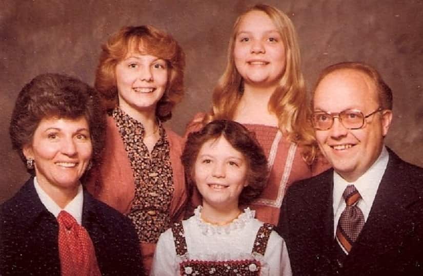 The Broberg family — parents Mary Ann and Bob, and daughters including Jan (second from left). From Abducted In Plain Sight. Image via Netflix