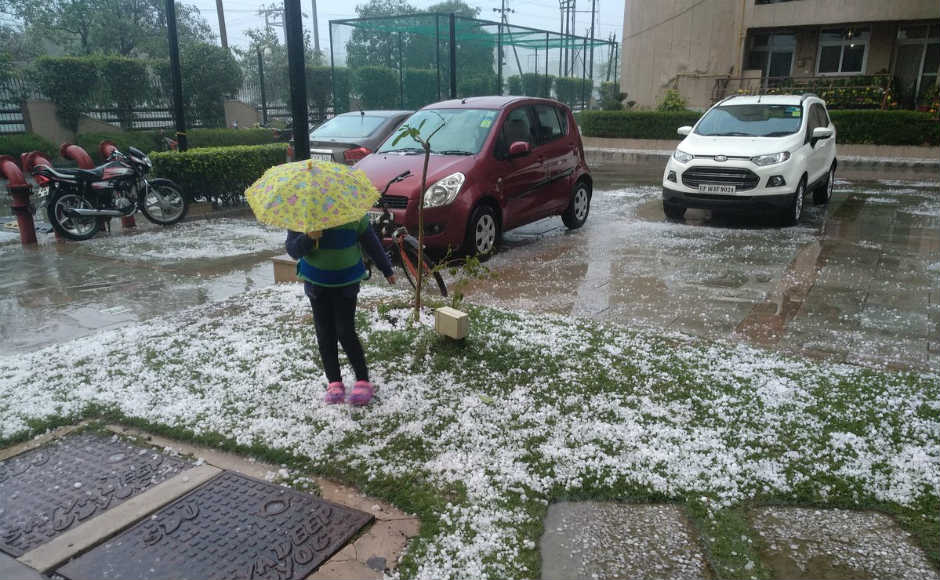 Moderate-to-heavy rains also lashed parts of Punjab, Haryana and Chandigarh. Image courtesy: @JaguNair11/Twitter Moderate-to-heavy rains also lashed parts of Punjab, Haryana and Chandigarh. Image courtesy: @JaguNair11/Twitter
