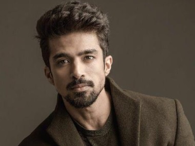 Saqib Saleem, singer Harrdy Sandhu to play Mohinder Amarnath, Madan Lal in Ranveer Singh's 83 Saqib Saleem, singer Harrdy Sandhu to play Mohinder Amarnath, Madan Lal in Ranveer Singh's 83