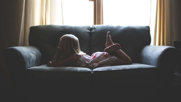 Living around vinyl floors, fire-resistant sofas can be toxic to kids, study finds