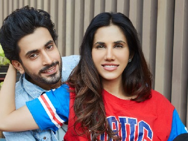 Pyaar ka Punchnama 2 actors Sunny Singh, Sonnalli Seygall reunite for upcoming comedy Jai Mummy Di Pyaar ka Punchnama 2 actors Sunny Singh, Sonnalli Seygall reunite for upcoming comedy Jai Mummy Di