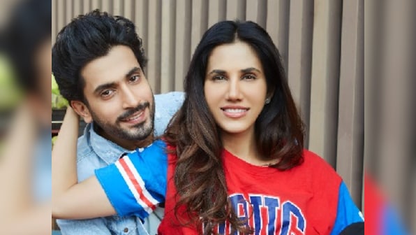 Jai Mummy Di: Sunny Singh, Sonnalli Seygall's romantic comedy to now release on 17 January, 2020