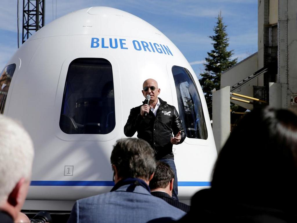 Blue Origin’s New Glenn rocket is chosen to launch Canada’s Telesat internet satellites into space. Image: Reuters