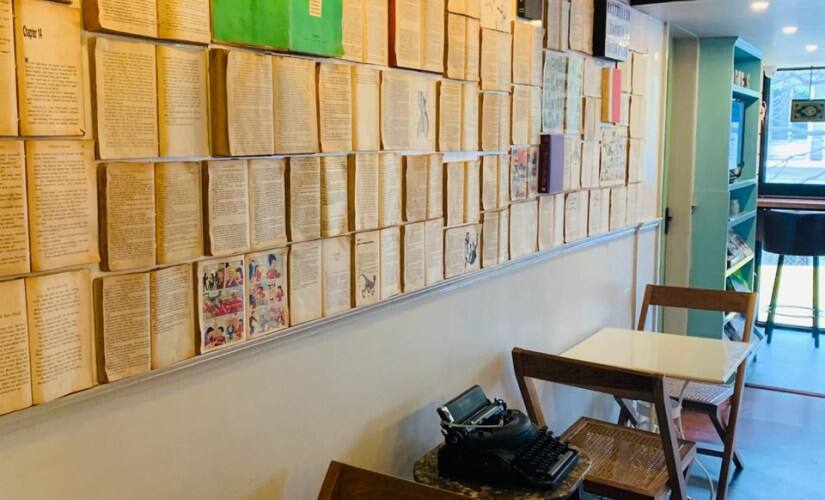 Stories Library Café