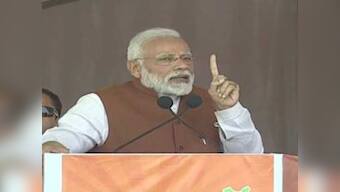 'HD Kumaraswamy is everybody's punching bag, runs a majboor govt': Narendra Modi mocks Karnataka CM