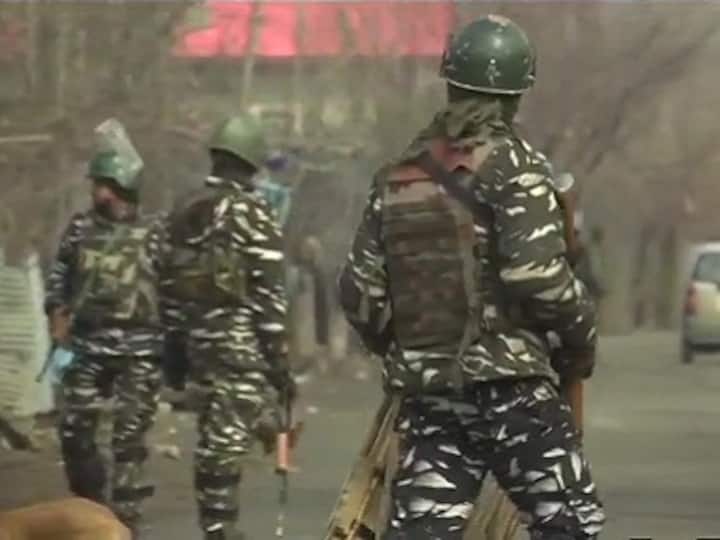 Sopore encounter: Security forces kill terrorist in south Kashmir's Bomai; arms and ammunition seized