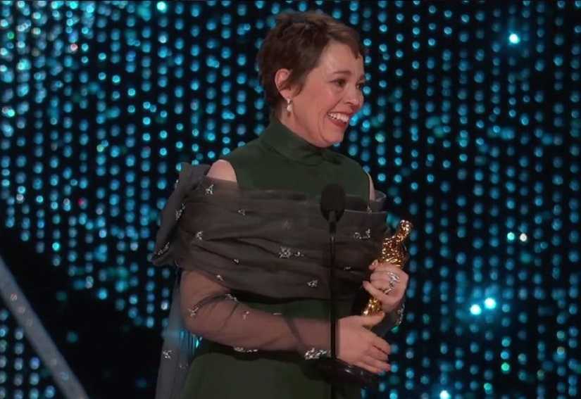 Olivia Colman wins Best Actress Oscar. Image from Twitter @DanCasey