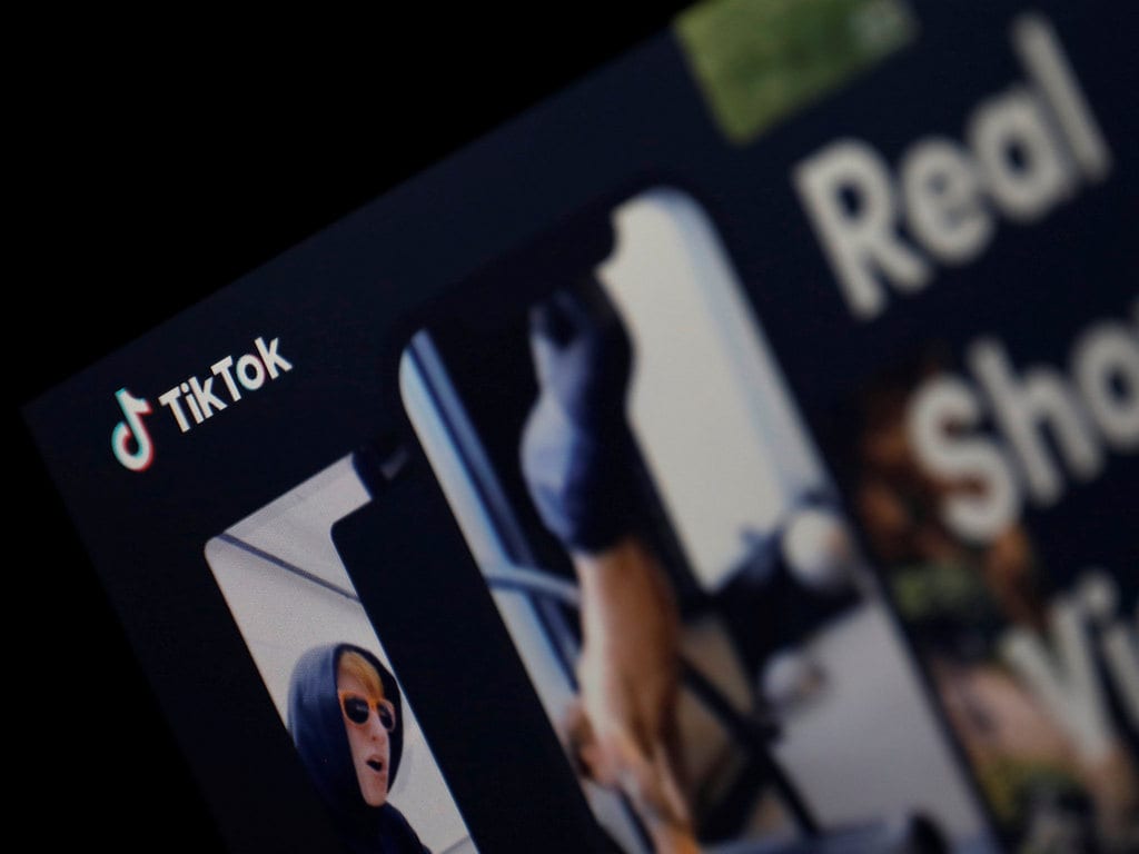 The logo of TikTok application is seen on a screen in this picture illustration taken February 21, 2019. Picture taken February 21, 2019. REUTERS/Danish Siddiqui/Illustration - RC1D734C50F0