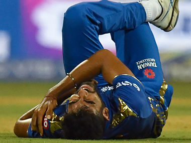 IPL 2019, MI vs DC: Jasprit Bumrah has 'recovered well' after hurting shoulder, says Mumbai team management IPL 2019, MI vs DC: Jasprit Bumrah has 'recovered well' after hurting shoulder, says Mumbai team management