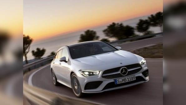 Automobile sector continues to be in the red but luxury car segment picking up; Mercedes delivers over 600 cars during Dhanteras