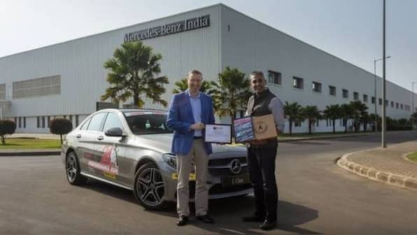 Mercedes Benz C-Class sets news endurance national record with 2,200km clocked in 24 hours