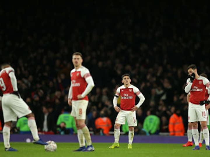 Premier League: Manchester United, having rediscovered their character, face a fragile Arsenal still searching for identity