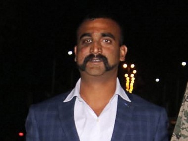 Bengaluru hairstylist gives ‘Abhinandan haircut’ to 650 people free of cost; hopes to instill patriotism among youth Bengaluru hairstylist gives ‘Abhinandan haircut’ to 650 people free of cost; hopes to instill patriotism among youth