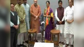 Telangana Congress leader D K Aruna defects to BJP, will likely contest from Mahbubnagar Lok Sabha seat