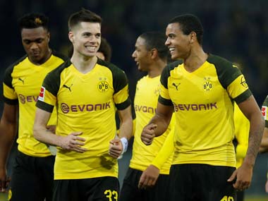 Bundesliga: Borussia Dortmund look to learn from Bayern Munich's defensive mistakes against Augsburg Bundesliga: Borussia Dortmund look to learn from Bayern Munich's defensive mistakes against Augsburg