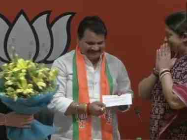 BSP leader and former MLA Chandra Prakash Mishra from Amethi joins BJP; he contested against Rahul Gandhi in 2004 BSP leader and former MLA Chandra Prakash Mishra from Amethi joins BJP; he contested against Rahul Gandhi in 2004