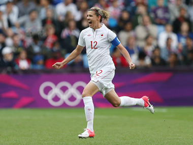 Canadian striker Christine Sinclair moves within five goals of Abby Wambach's international record with late penalty in Algarve Cup Canadian striker Christine Sinclair moves within five goals of Abby Wambach's international record with late penalty in Algarve Cup