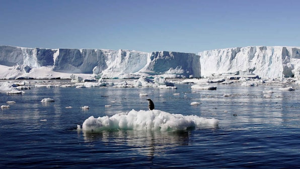 Melting glaciers in Antarctica are accelerating the thawing of the continent's ice sheets