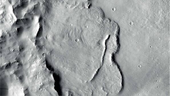 Mars Express finds evidence of huge underground network of water in Mars' wet past