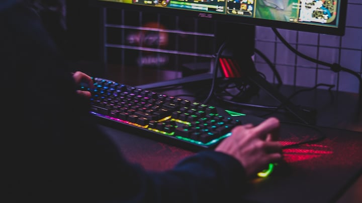 On a tight budget? Here's how to build a Gaming PC for the price of a OnePlus 6T