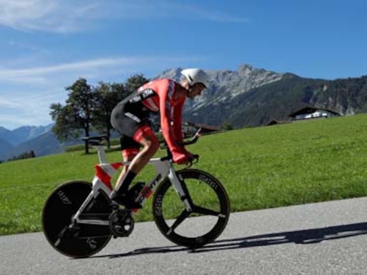 Austrian cyclists Georg Preidler, Stefan Denifl suspended by International Cycling Union over involvement in international doping ring