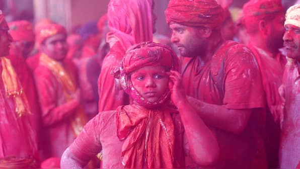 Is your smartphone waterproof? If not, here’s how to save a wet smartphone this Holi