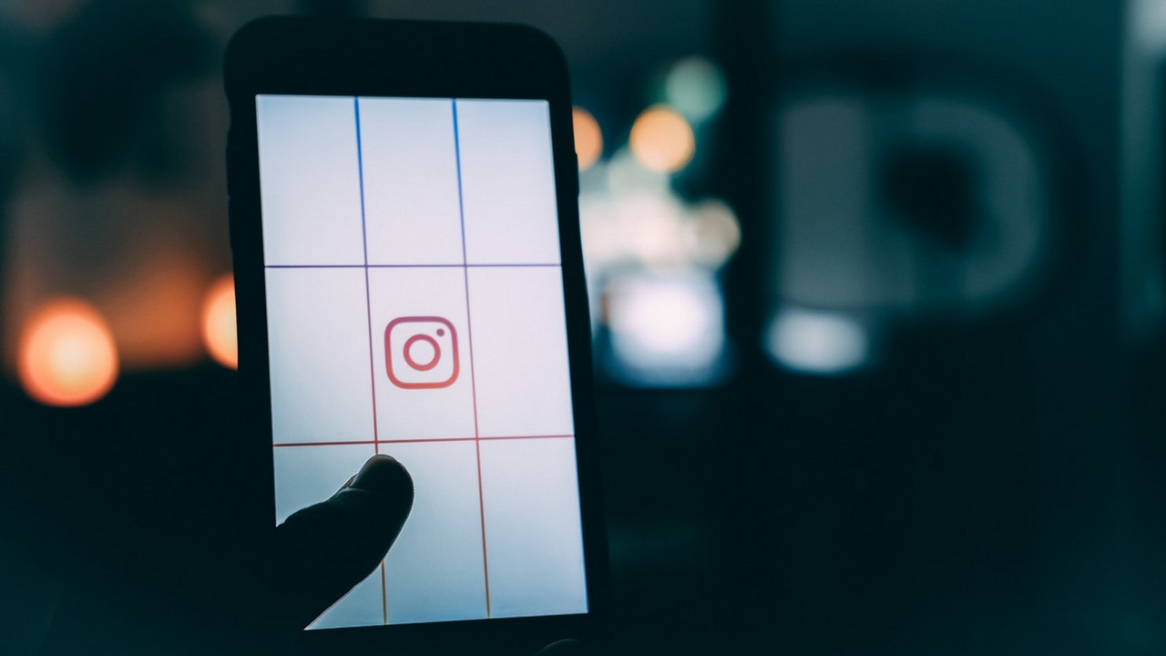 Instagram IGTV has been updated to look like a TikTok and Snapchat hybrid Instagram IGTV has been updated to look like a TikTok and Snapchat hybrid