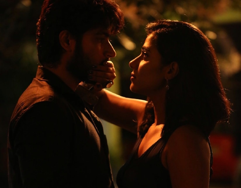 Harish Kalyan and Shilpa Manjunath in Ispade Rajavum Idhaya Raniyum. Image via Twitter