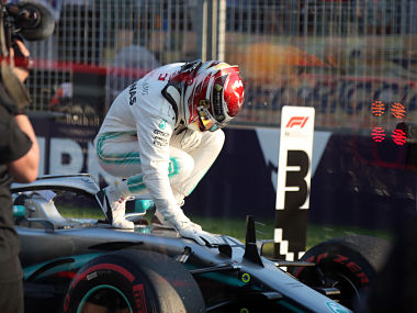 Formula 1 2019: Lewis Hamilton snatches pole position for Australian Grand Prix; Sebastian Vettel claims third spot Formula 1 2019: Lewis Hamilton snatches pole position for Australian Grand Prix; Sebastian Vettel claims third spot