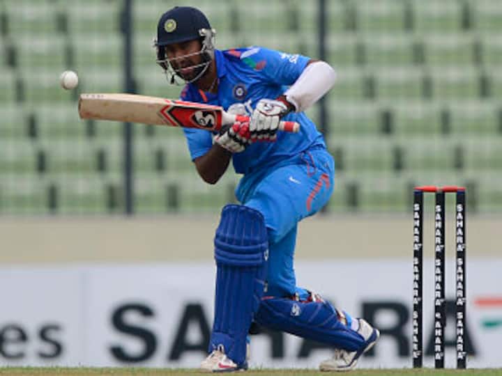 Sourav Ganguly's suggestion of Cheteshwar Pujara at No 4 for World Cup isn't completely bizarre, but the timing might be