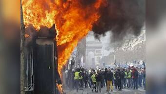 France’s yellow vest protests enter fourth month: Rioters set fire to stores at Champs Elysees, police fire tear gas