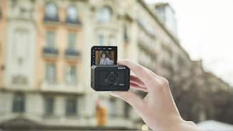 Sony RX0 II with flip-up screen, super slow-mo recording at 1,000 fps launched at $700