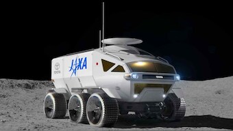 Toyota, JAXA to develop lunar rover that runs on fuel cell tech for 2029 mission