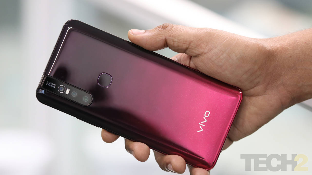 Vivo V15 review: Big display, great selfies but not a great all-rounder Vivo V15 review: Big display, great selfies but not a great all-rounder