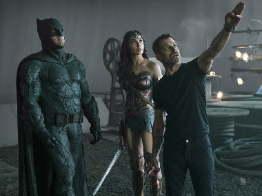 Zack Snyder reveals original Justice League script was scrapped, explains why Batman kills in Dawn of Justice Zack Snyder reveals original Justice League script was scrapped, explains why Batman kills in Dawn of Justice