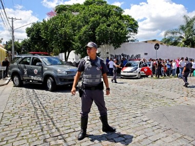 Brazil shooting: At least 11 people killed after gunmen fire at bar in Belem city; one of seven accused taken into police custody Brazil shooting: At least 11 people killed after gunmen fire at bar in Belem city; one of seven accused taken into police custody