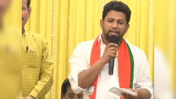 Son of senior Opposition leader, Sujay Vikhe Patil joins BJP; family known for turning sides, but scion's move could dent Cong-NCP alliance