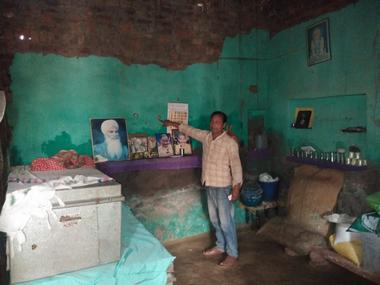 'Fear is thick in the air': J&K border residents dread prospect of India-Pakistan conflict, rue lack of safety measures 'Fear is thick in the air': J&K border residents dread prospect of India-Pakistan conflict, rue lack of safety measures