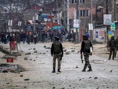 Kashmiri teacher dies in police custody, day after arrest; death triggers protests amidst call for shutdown Kashmiri teacher dies in police custody, day after arrest; death triggers protests amidst call for shutdown