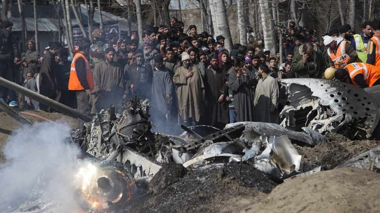 27 Feb Mi-17 crash in Kashmir's Budgam: 22-year-old Kashmiri youth who ...