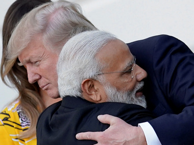 Congress mocks Narendra Modi's 'hugplomacy', says foreign leaders running away because of PM's hugs Congress mocks Narendra Modi's 'hugplomacy', says foreign leaders running away because of PM's hugs