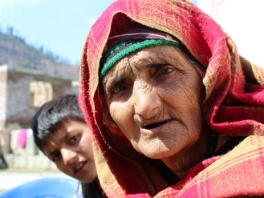 People living near the LoC were promised bunkers. Image courtesy: 101Reporters