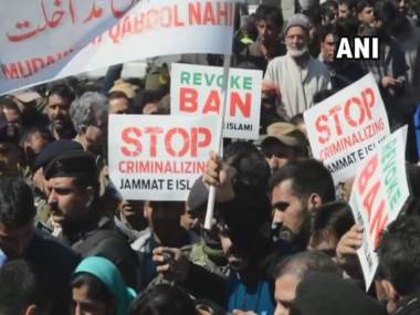 PDP stages rally against Jamaat-e-Islami ban; Mehbooba Mufti says protests will intensify if demands not met PDP stages rally against Jamaat-e-Islami ban; Mehbooba Mufti says protests will intensify if demands not met