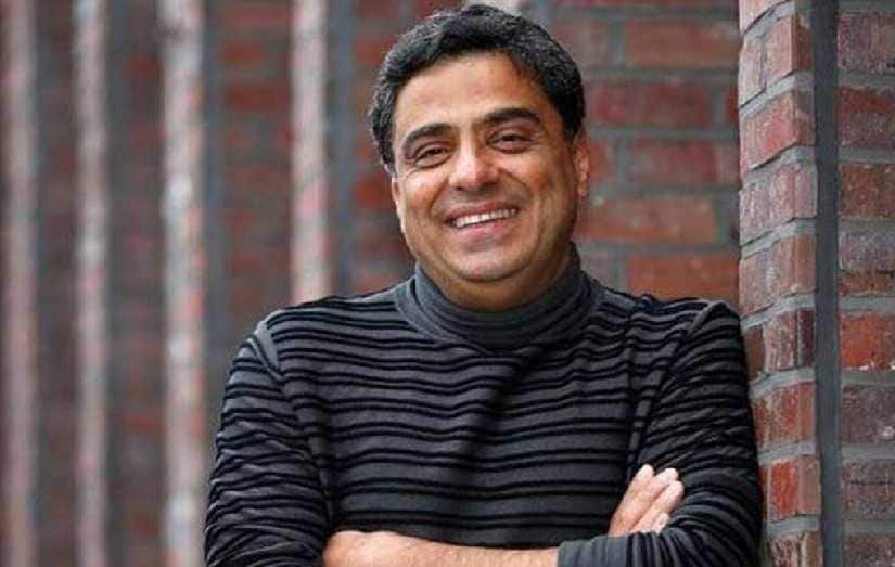 Ronnie Screwvala files case against four major multiplex chains for charging discriminatory Virtual Print Fee