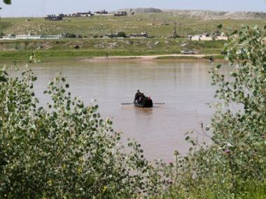 55 dead after ferry sinks in Tigris River near Iraq's Mosul; incident occurred during Kurdish new year celebrations 55 dead after ferry sinks in Tigris River near Iraq's Mosul; incident occurred during Kurdish new year celebrations